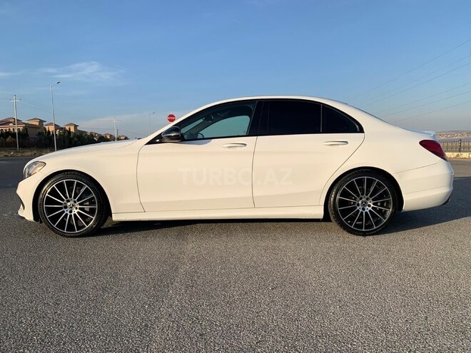 Mercedes C 300 2018, 124,000 km - 2.0 l - Bakı