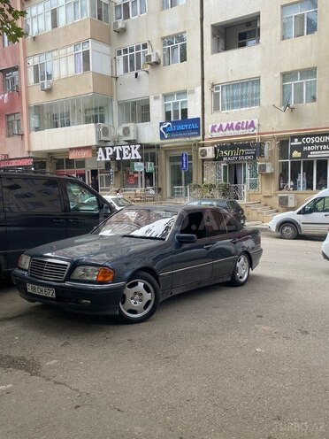 Mercedes C 200 1995, 300,460 km - 2.0 l - Bakı
