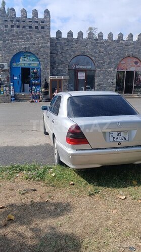 Mercedes C 200 1997, 200,000 km - 2.0 л - İsmayıllı