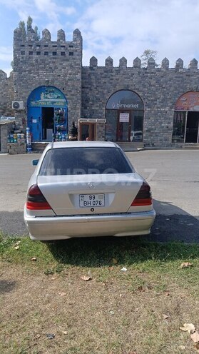 Mercedes C 200 1997, 200,000 km - 2.0 л - İsmayıllı