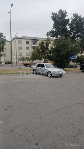 Mercedes C 200 1997, 200,000 km - 2.0 л - İsmayıllı