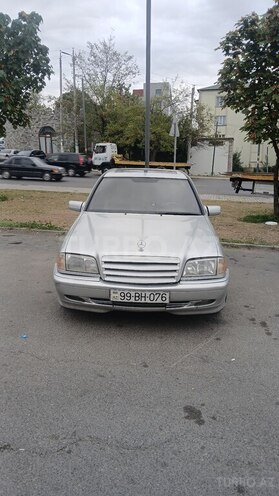 Mercedes C 200 1997, 200,000 km - 2.0 л - İsmayıllı