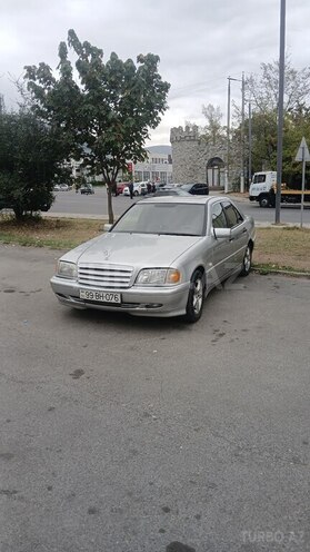 Mercedes C 200 1997, 200,000 km - 2.0 л - İsmayıllı