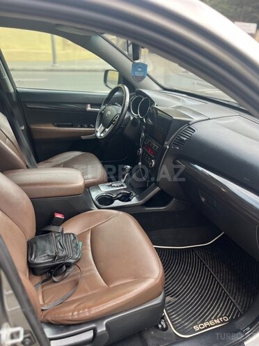 Kia Sorento 2011, 141,000 km - 2.0 l - Bakı