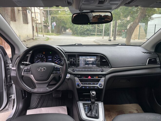 Hyundai Elantra 2016, 124,000 km - 2.0 l - Bakı