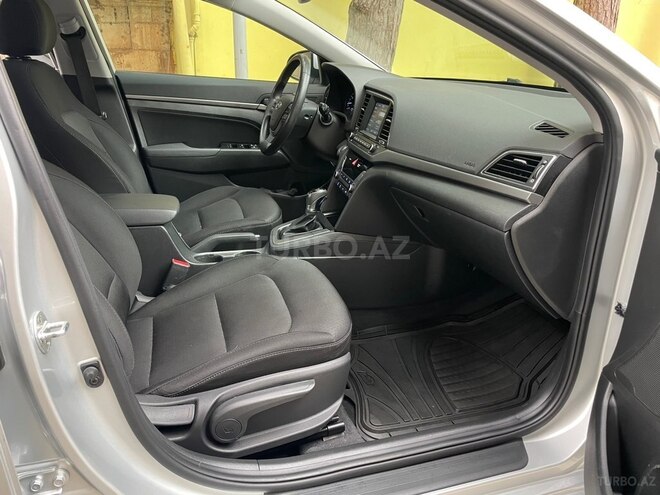 Hyundai Elantra 2016, 124,000 km - 2.0 l - Bakı