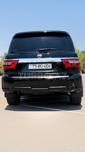 Nissan Patrol 2013, 136,000 km - 5.6 l - Naxçıvan