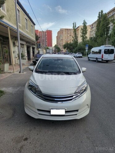 Nissan Note 2015, 88,700 km - 1.2 l - Bakı