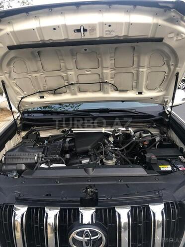 Toyota Land Cruiser Prado 2013, 283,000 km - 2.7 л - Bakı