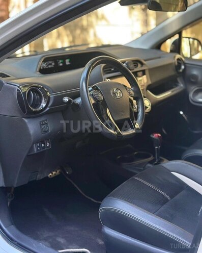 Toyota Aqua 2017, 59,000 km - 1.5 l - Ağdaş