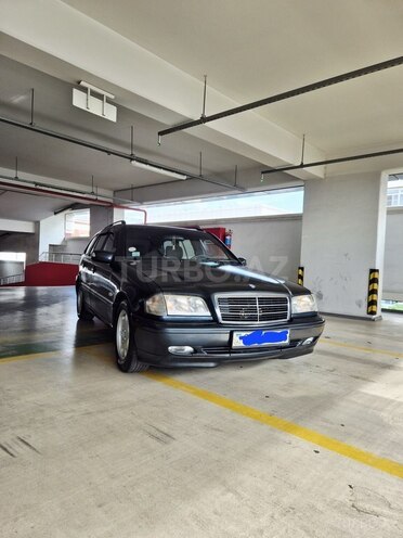 Mercedes C 220 1999, 283,000 km - 2.2 l - Bakı