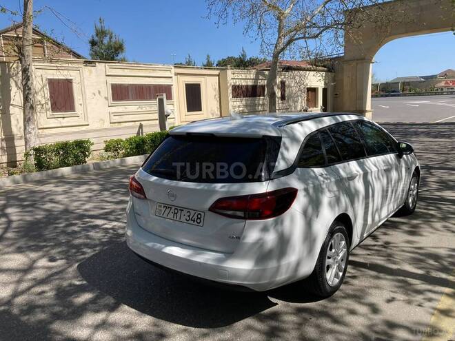 Opel Astra 2017, 195,000 km - 1.6 l - Bakı