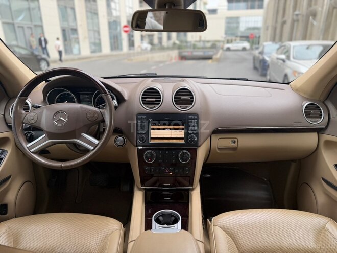 Mercedes GL 500 4MATIC 2010, 119,600 km - 5.5 l - Bakı