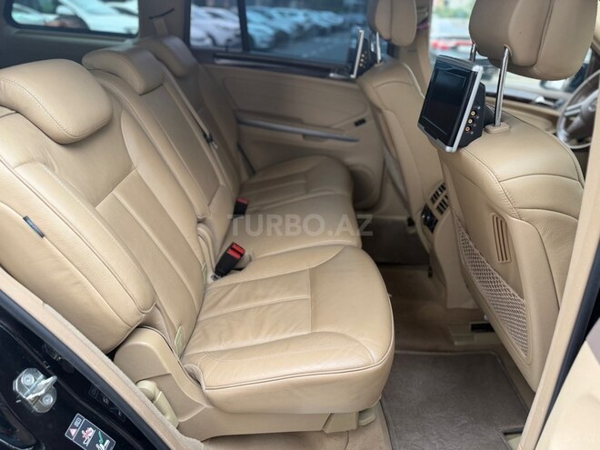Mercedes GL 500 4MATIC 2010, 119,600 km - 5.5 l - Bakı