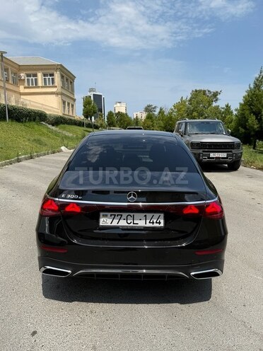 Mercedes E 300 e 2023, 63,000 km - 2.0 л - Bakı