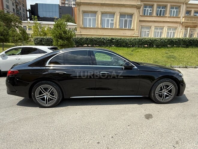 Mercedes E 300 e 2023, 63,000 km - 2.0 л - Bakı