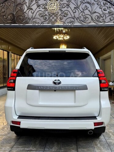 Toyota Land Cruiser Prado 2017, 145,000 km - 2.7 л - Bakı