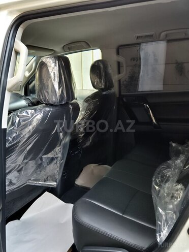 Toyota Land Cruiser Prado 2017, 145,000 km - 2.7 л - Bakı