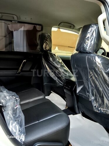 Toyota Land Cruiser Prado 2017, 145,000 km - 2.7 л - Bakı
