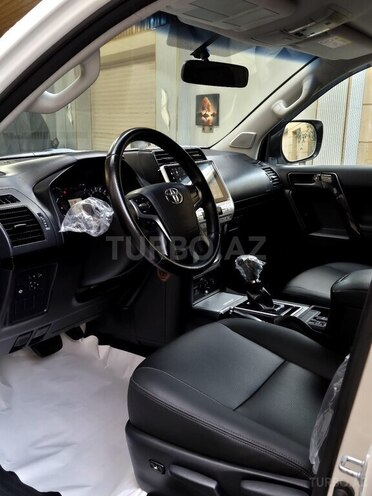 Toyota Land Cruiser Prado 2017, 145,000 km - 2.7 л - Bakı
