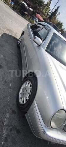 Mercedes E 240 2000, 334,073 km - 2.4 л - Şirvan
