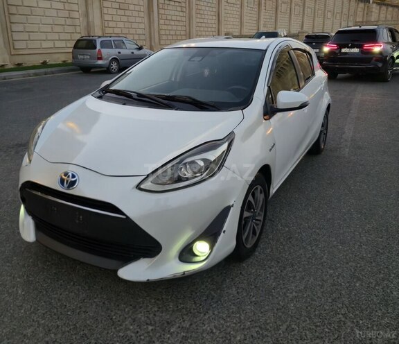Toyota Aqua 2017, 197,200 km - 1.5 л - Bakı