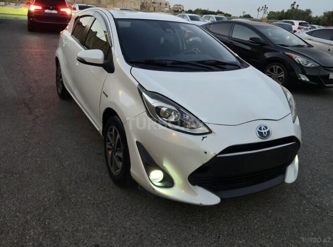 Toyota Aqua 2017, 197,200 km - 1.5 л - Bakı