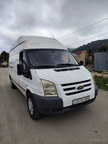 Ford Transit 2010, 390,000 km - 2.4 л - Quba