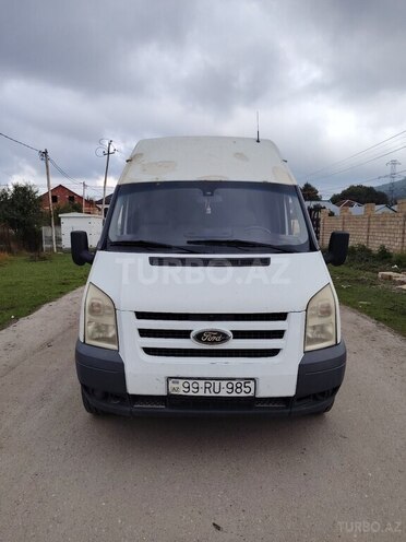 Ford Transit 2010, 390,000 km - 2.4 л - Quba