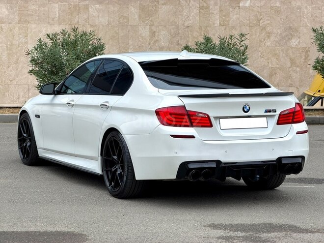 BMW 528 2013, 126,000 km - 2.0 l - Gəncə