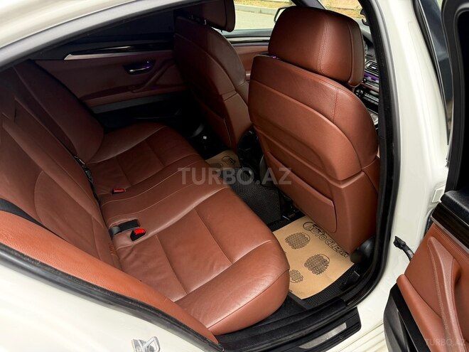 BMW 528 2013, 126,000 km - 2.0 l - Gəncə