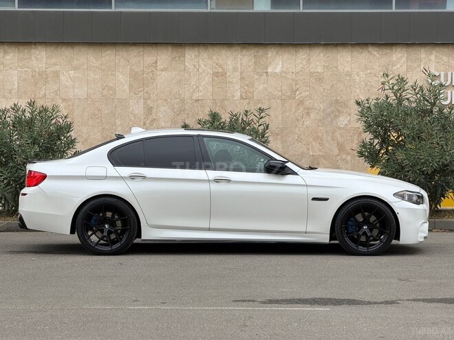 BMW 528 2013, 126,000 km - 2.0 l - Gəncə