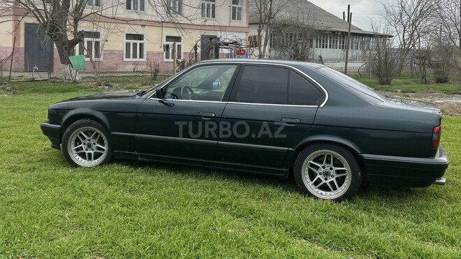 BMW 525 1993, 427,000 km - 2.5 l - Bakı