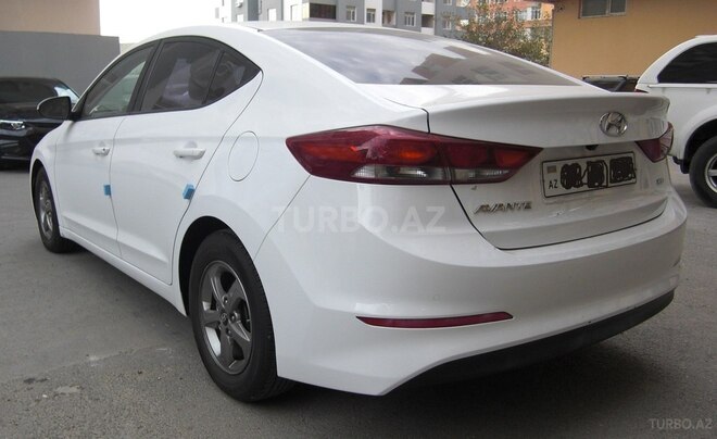Hyundai Avante 2017, 171,000 km - 1.6 l - Bakı