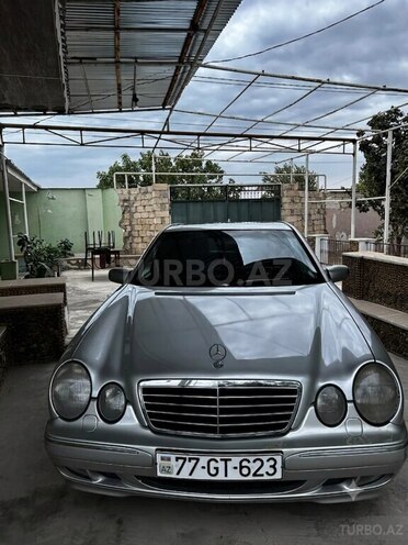 Mercedes E 240 2000, 334,073 km - 2.4 л - Şirvan