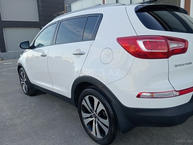Kia Sportage 2011, 189,000 km - 2.0 l - Bakı