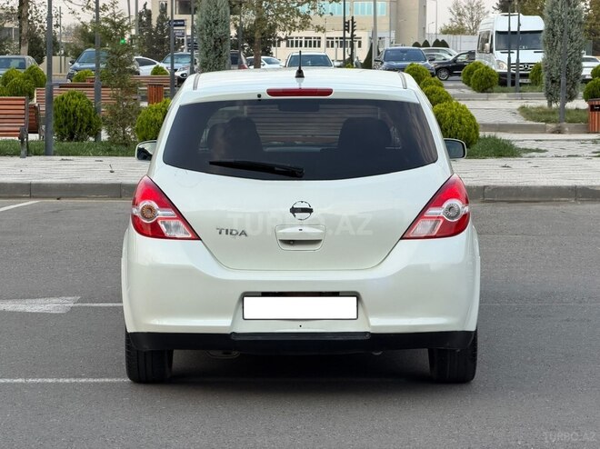 Nissan Tiida 2011, 158,000 km - 1.5 л - Gəncə