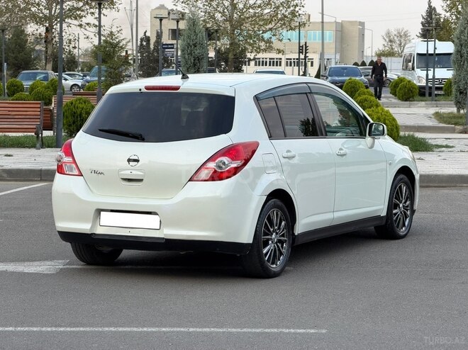 Nissan Tiida 2011, 158,000 km - 1.5 л - Gəncə