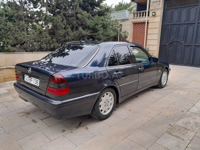 Mercedes C 230 2000, 450,000 km - 2.3 l - Bakı
