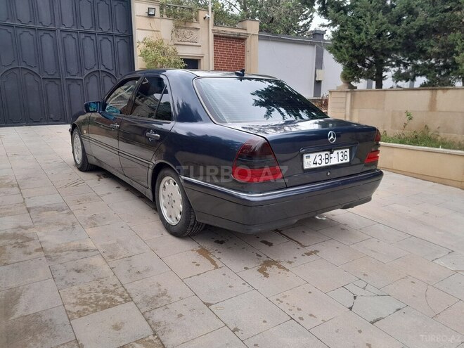 Mercedes C 230 2000, 450,000 km - 2.3 l - Bakı