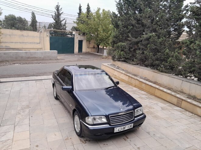 Mercedes C 230 2000, 450,000 km - 2.3 l - Bakı
