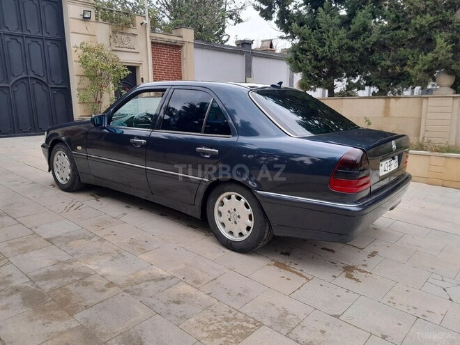 Mercedes C 230 2000, 450,000 km - 2.3 l - Bakı