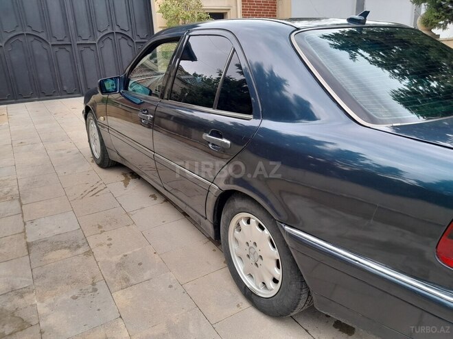 Mercedes C 230 2000, 450,000 km - 2.3 l - Bakı