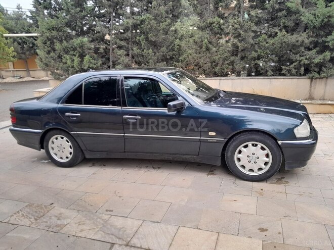 Mercedes C 230 2000, 450,000 km - 2.3 l - Bakı