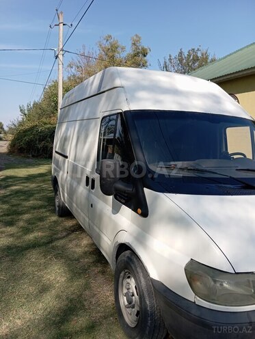 Ford Transit 2000, 266,000 km - 2.4 l - Ucar