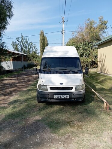 Ford Transit 2000, 266,000 km - 2.4 l - Ucar