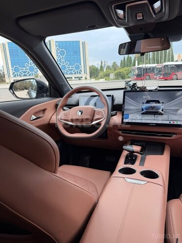 Changan  2025, 36,000 km - 1.5 л - Gəncə