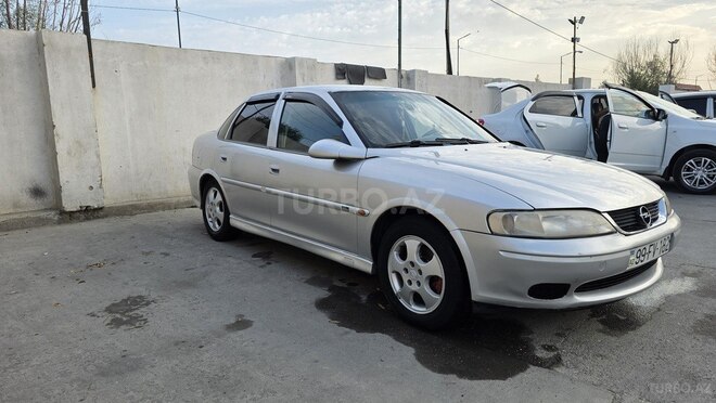 Opel Vectra 2000, 334,000 km - 1.8 l - Bakı