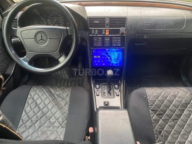 Mercedes C 200 1995, 250,000 km - 2.0 л - Bakı
