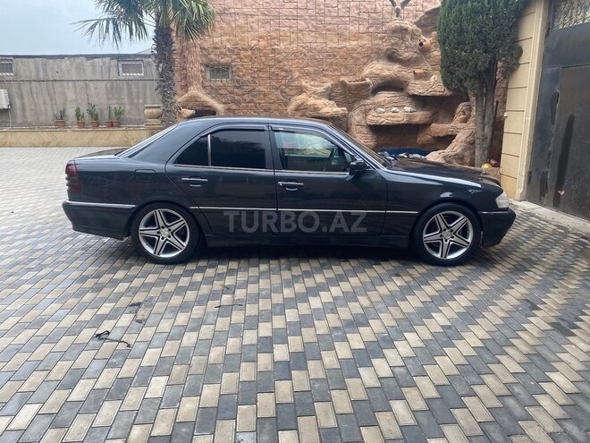 Mercedes C 200 1995, 250,000 km - 2.0 л - Bakı
